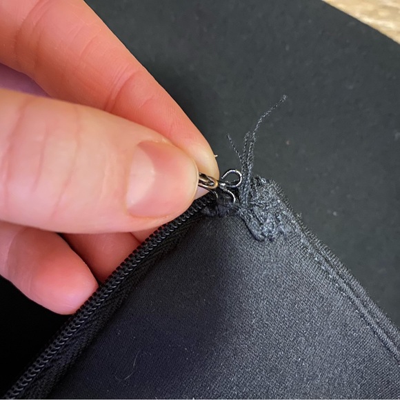 Silvian Heach | Black XS skinny crop dress pants - Picture 9 of 10